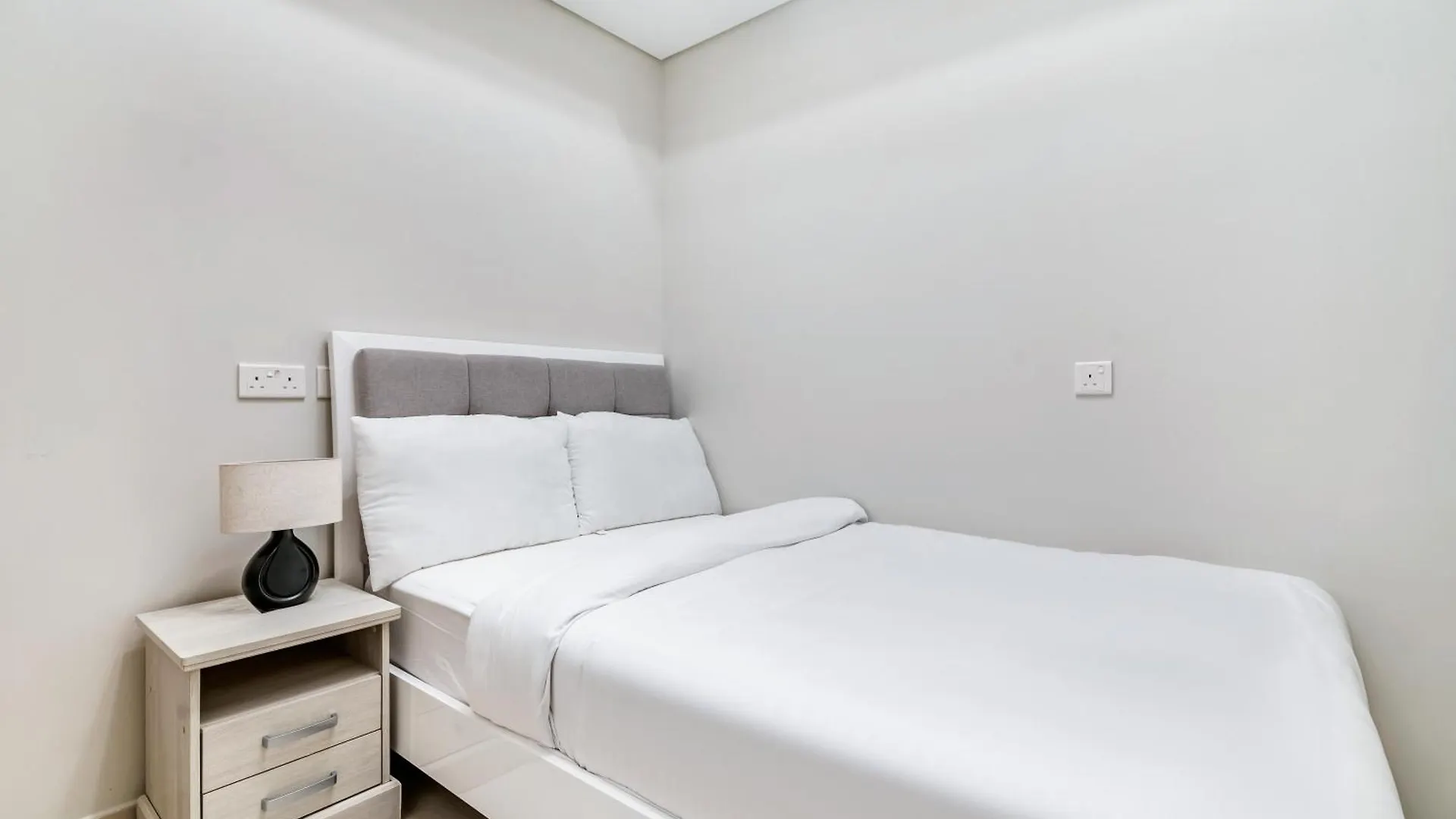 Apartment Luxury 3Br Apt With Balcony & Views, Aykon Tower Dubai